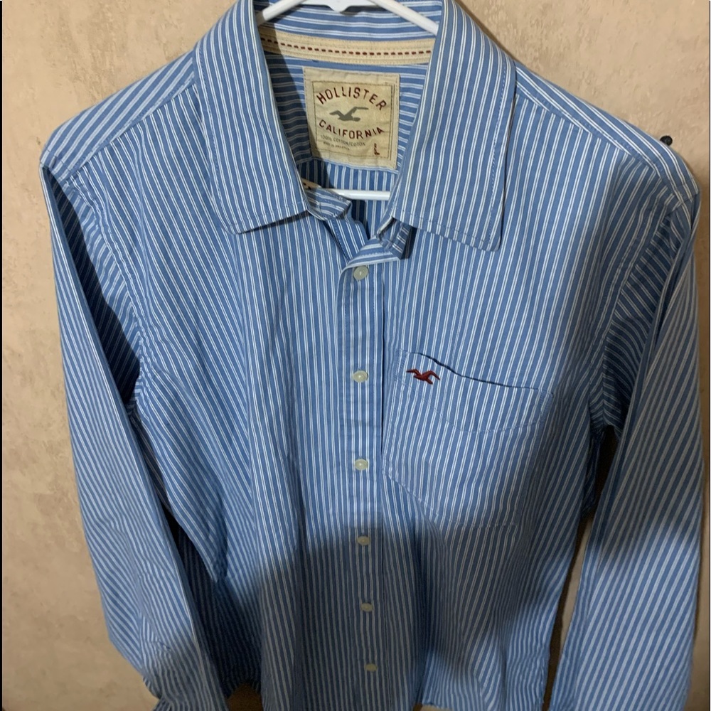 Hollister California size Large 100% Cotton Shirt